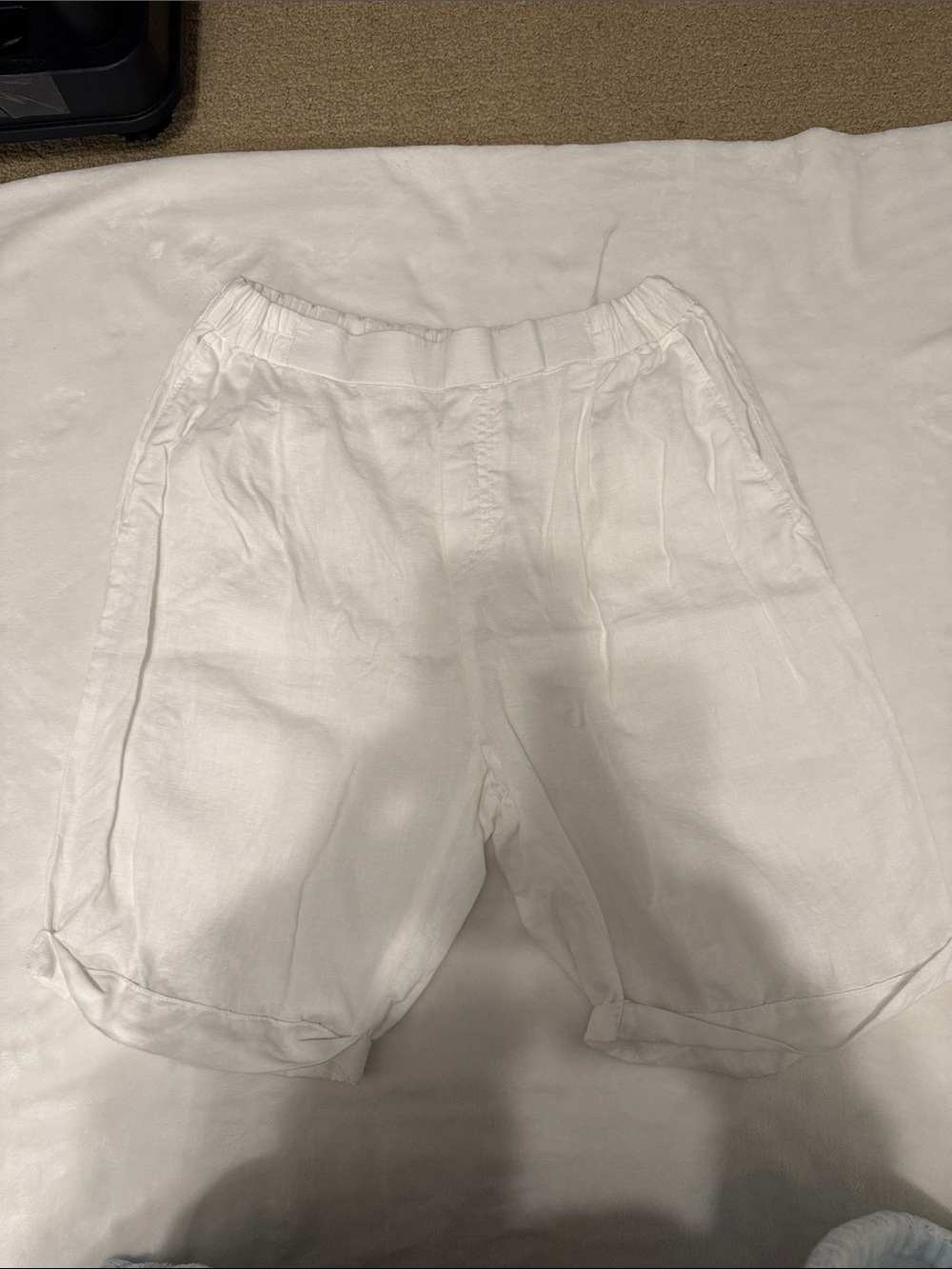 United Colors Of Benetton White Flat-Front unisex Pure Linen Shorts